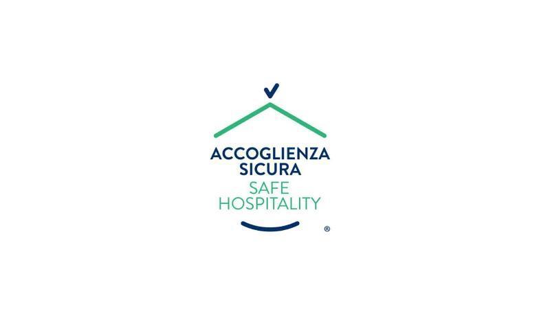 La Darsena Boutique Hotel & Restaurant Tremezzo Exterior photo
