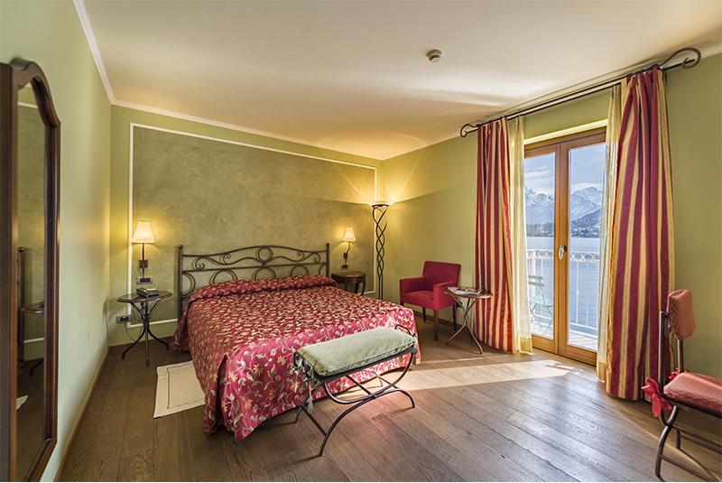La Darsena Boutique Hotel & Restaurant Tremezzo Exterior photo